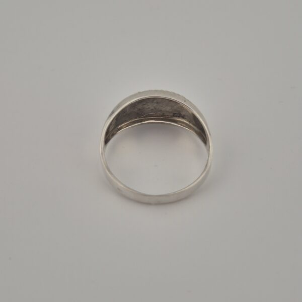 Vintage 925 Sterling Silver Signet Ring — Textured Design