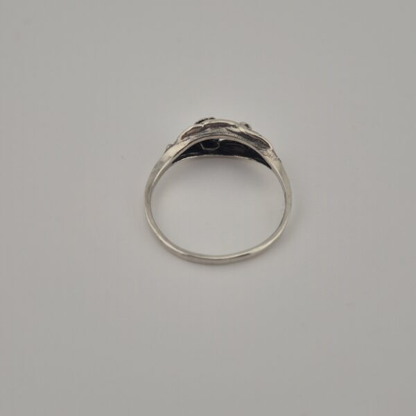Vintage 925 Sterling Silver Ring — Floral Openwork Design