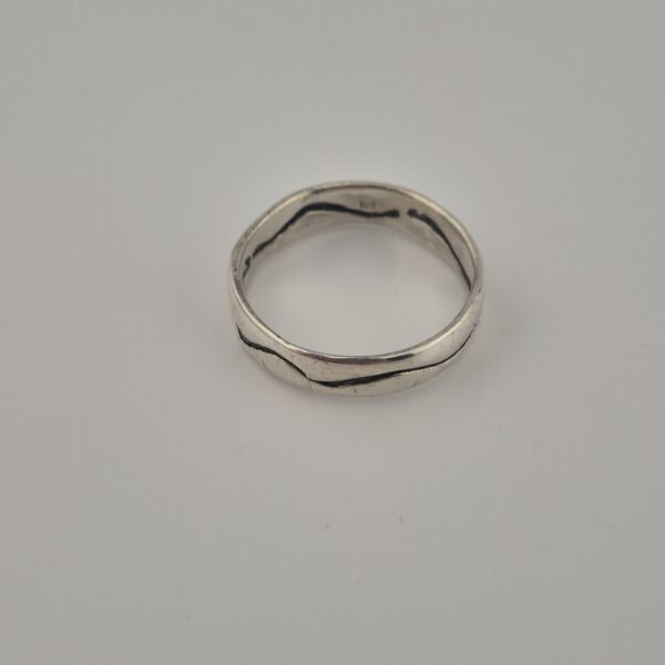 2026/07/12841-scaled.jpg Vintage 925 Sterling Silver Ring — Wave Openwork Design
