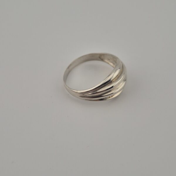 2026/07/13119-scaled.jpg Vintage 925 Sterling Silver Ring — Layered Design