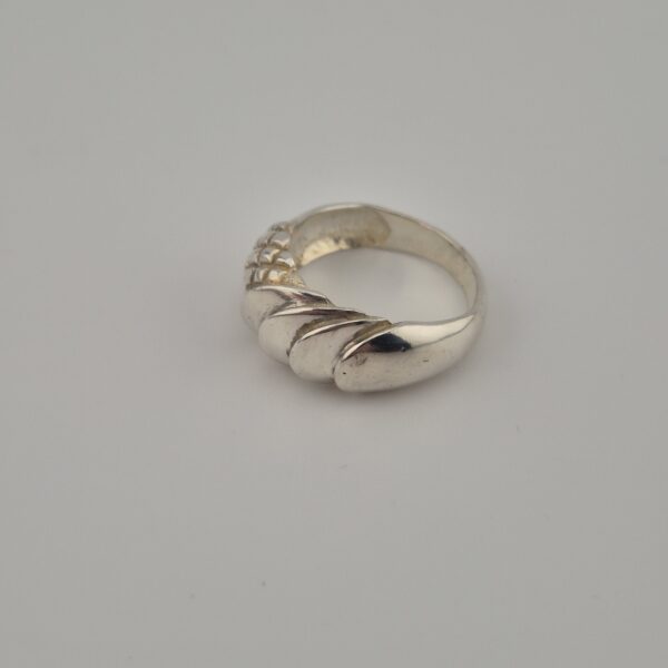 Vintage Unique 925 Sterling Silver Ring — Woven Sculptural Design