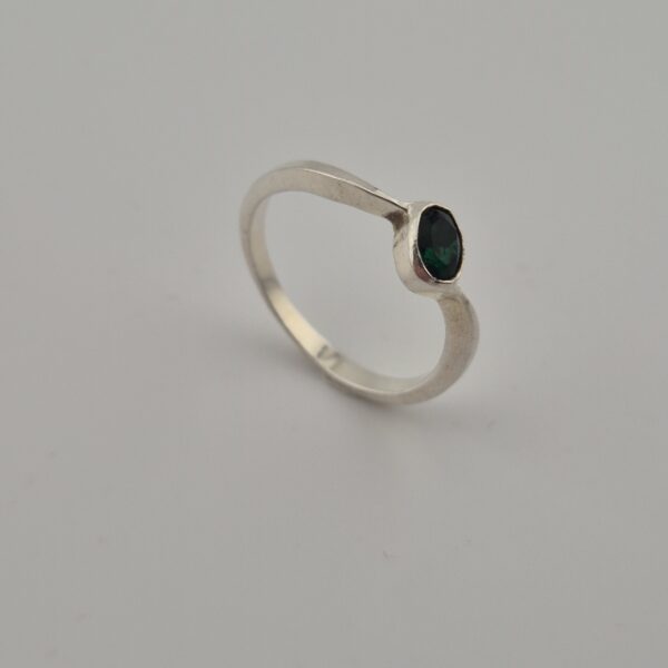 Vintage 925 Sterling Silver Ring– Diopside