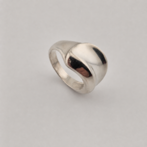 Vintage 925 Sterling Silver Ring — Sculptural Design