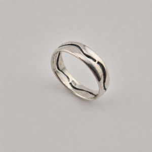 Vintage 925 Sterling Silver Ring — Wave Openwork Design