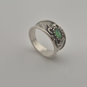 Vintage 925 Sterling Silver Ring — Green Tourmaline