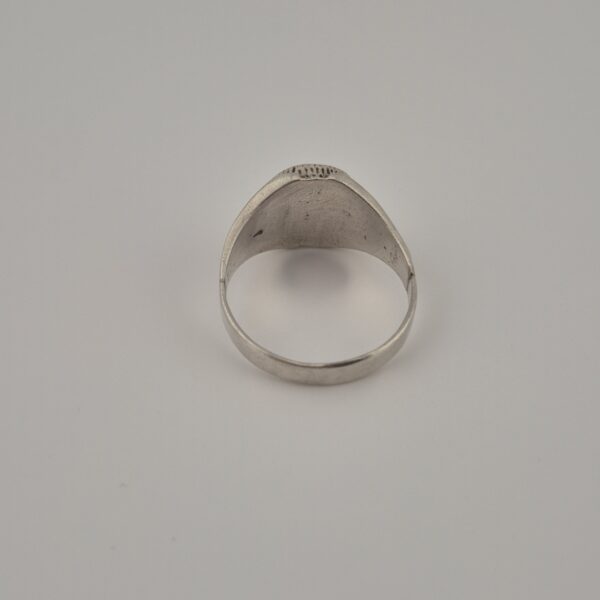 Vintage 925 Sterling Silver Signet Ring — Black Onyx