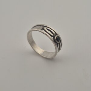 Vintage 925 Sterling Silver Ring — Faceted Black Onyx