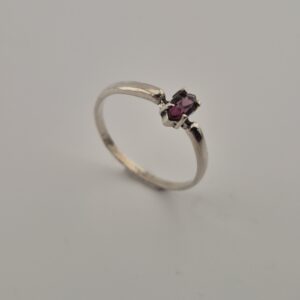 Vintage 925 Sterling Silver Ring — Faceted Amethyst