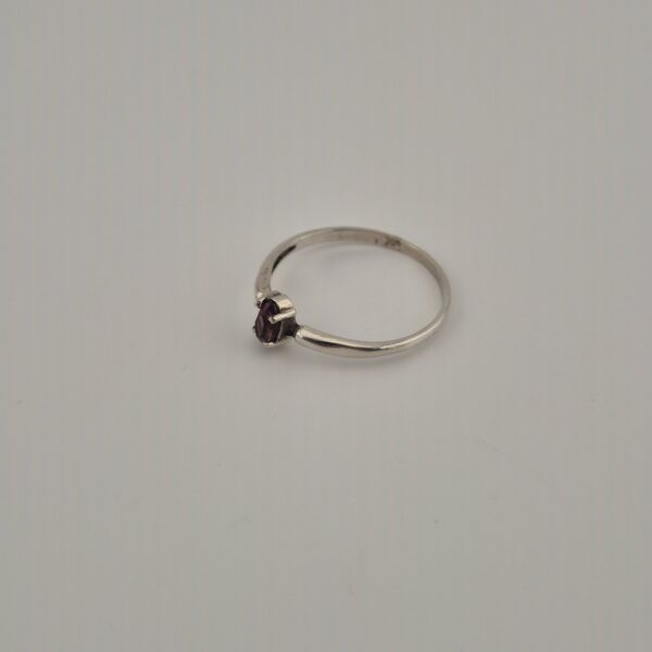 Vintage 925 Sterling Silver Ring — Faceted Amethyst