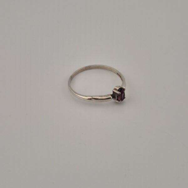Vintage 925 Sterling Silver Ring — Faceted Amethyst