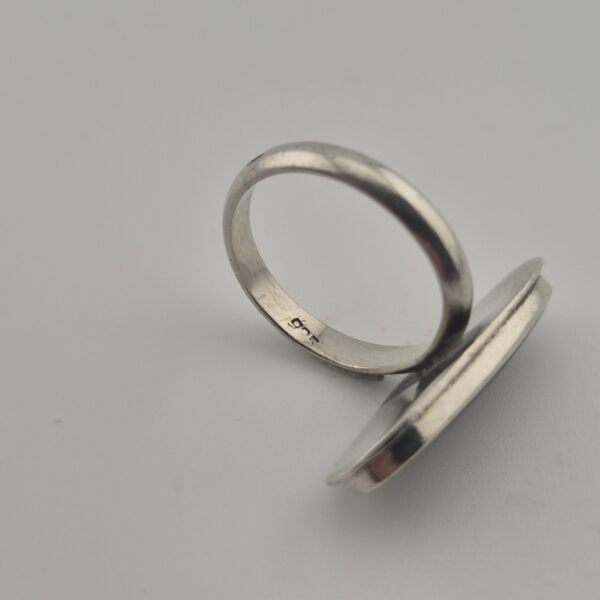 Vintage 925 Sterling Silver Oval Black Onyx Ring