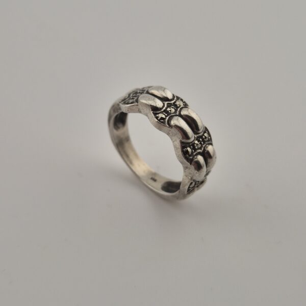 Vintage 925 Sterling Silver Marcasite Ring – Unique Design