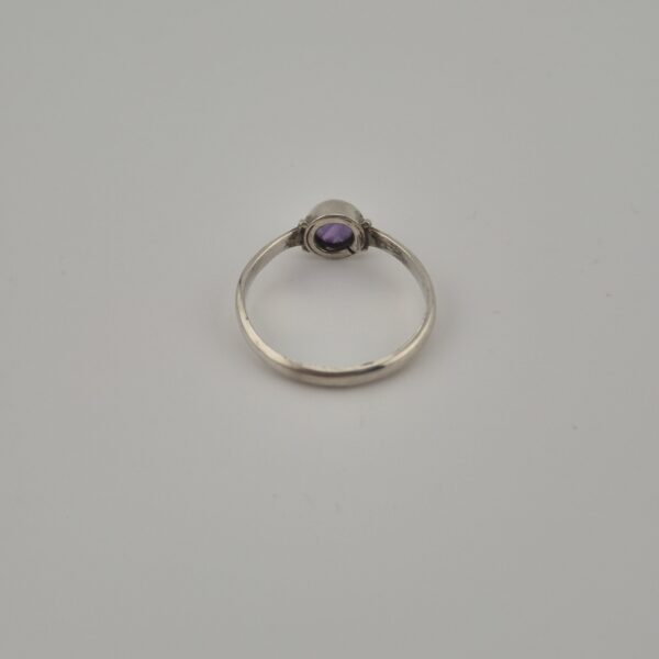 Vintage 925 Sterling Silver Ring with Natural Amethyst