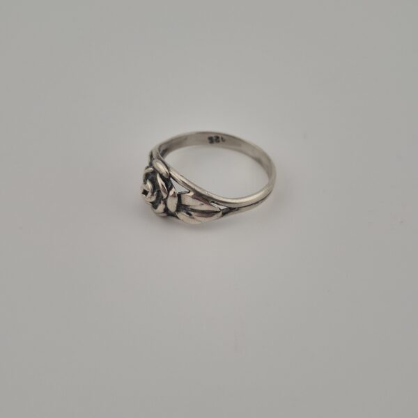 Vintage 925 Sterling Silver Rose Ring