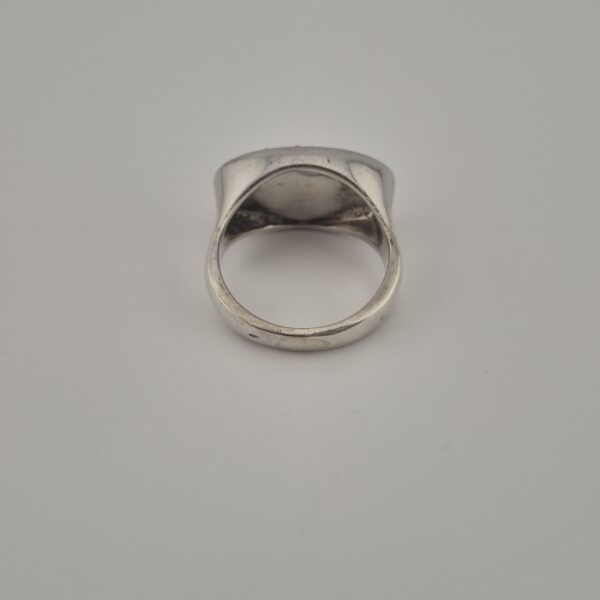 Vintage 925 Sterling Silver Mother of Pearl & Zirconia Ring