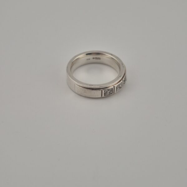 Vintage 925 Sterling Silver Three Crystal Ring